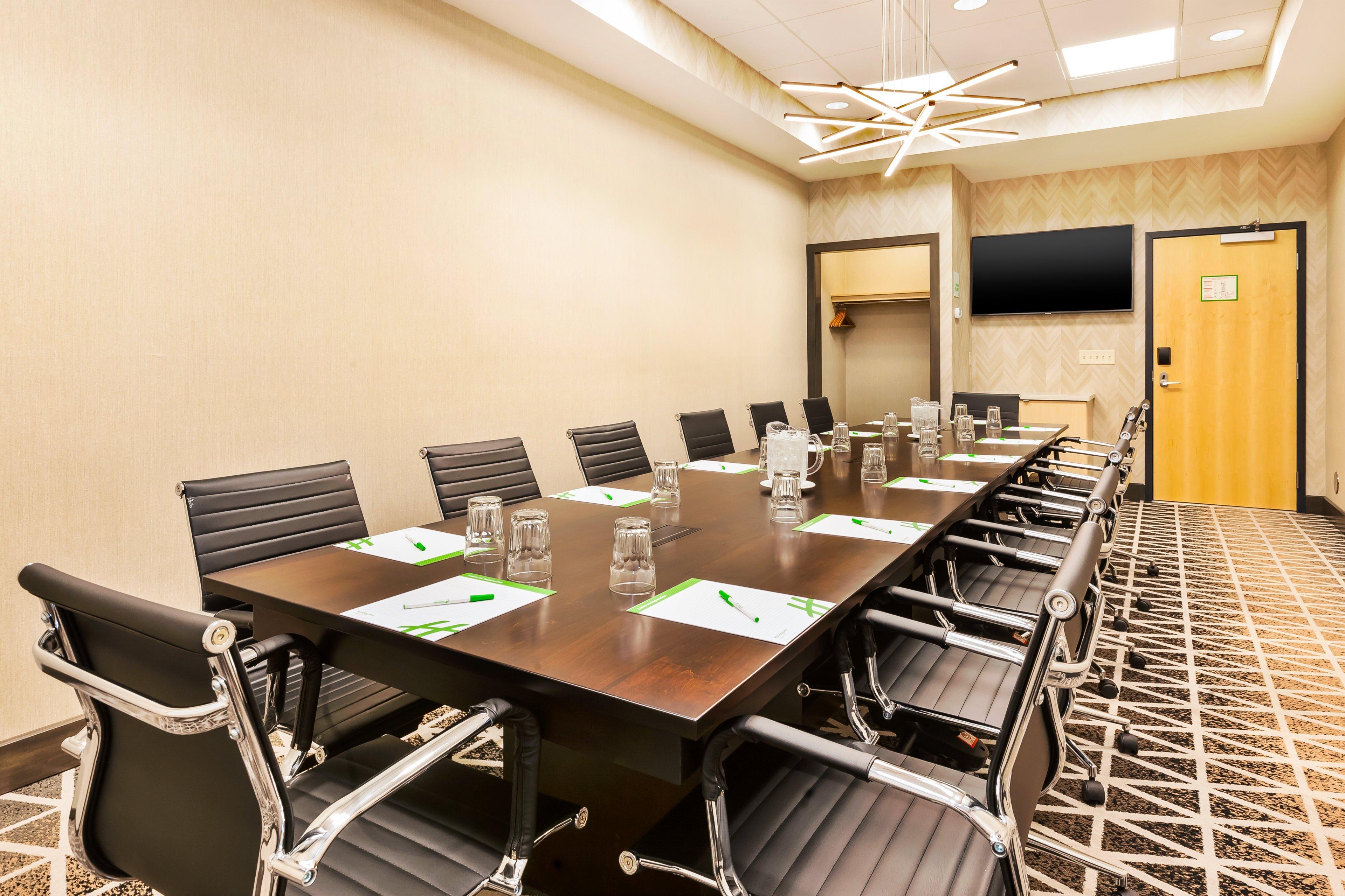 Holiday Inn & Suites - Toledo Southwest - Perrysburg By Ihg Buitenkant foto